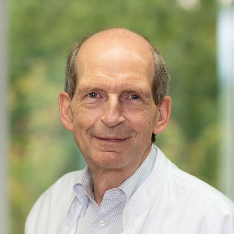 Prof. Dr. med. Reinhard Hackenberg
